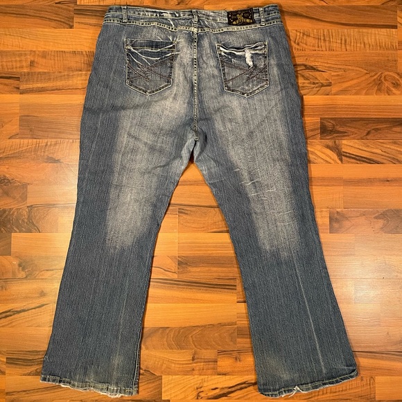 Toxic Bootcut Jeans - Picture 2 of 8